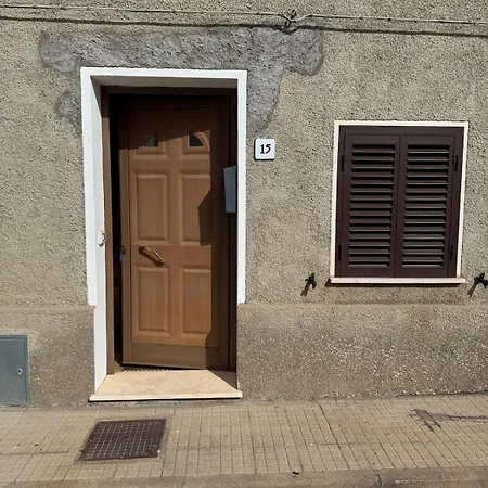 Casa Storica Gallurese Semesterbostad Sant'Antonio di Gallura